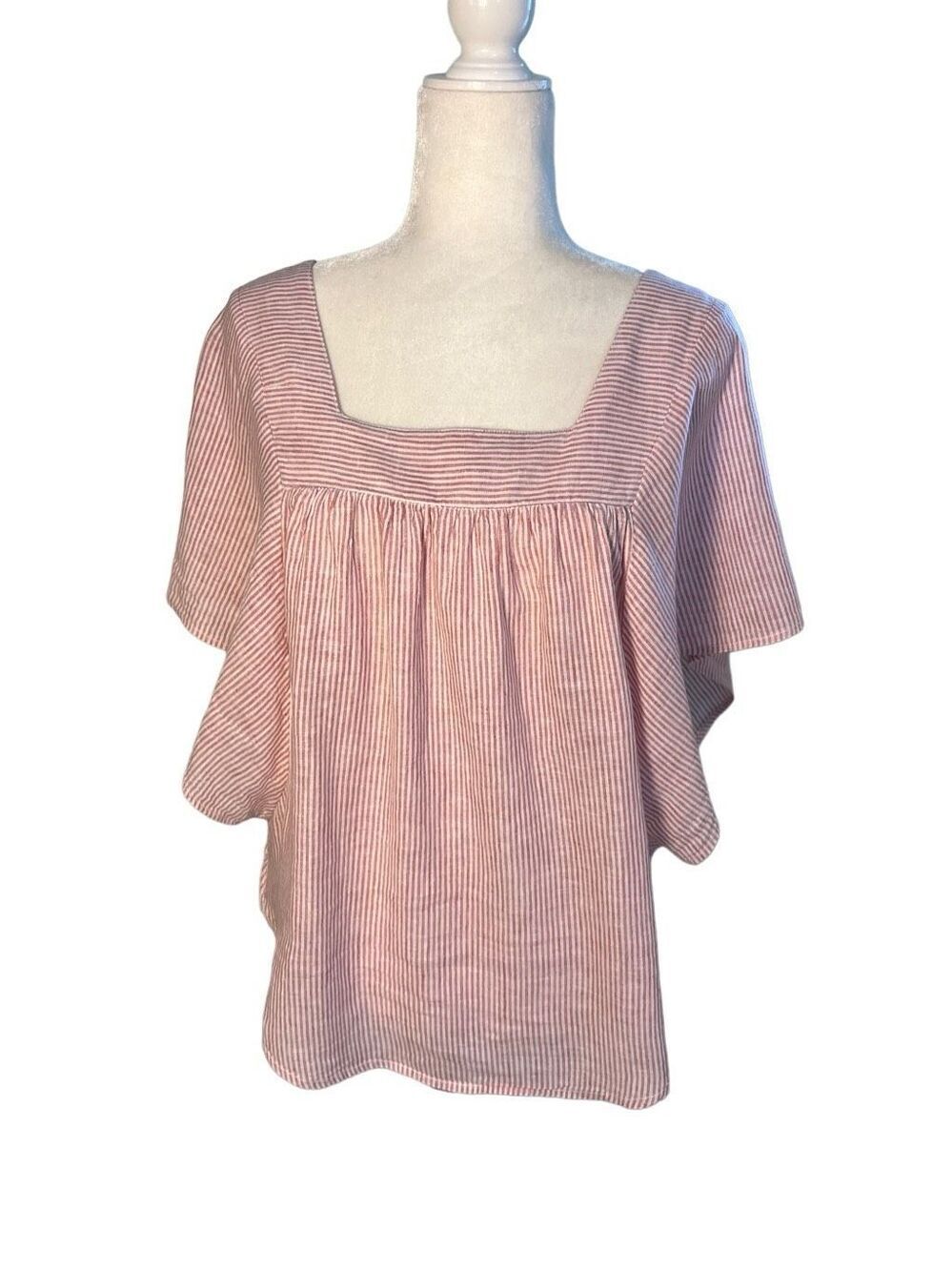 Beachlunchlounge red and white striped square neck linen blouse with ruffled sle